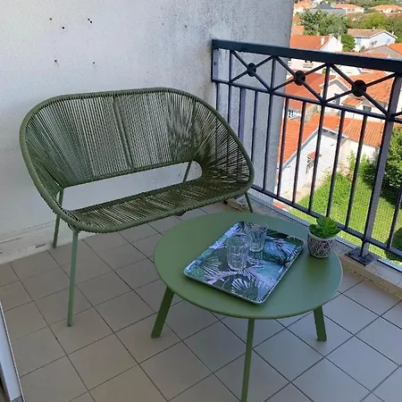 Apartment Parc De Pontaillac 150m De La Sur - Royan *