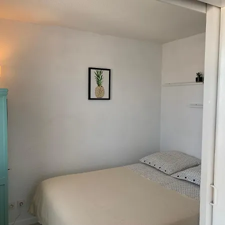 Parc De Pontaillac 150m De La Sur - Royan *